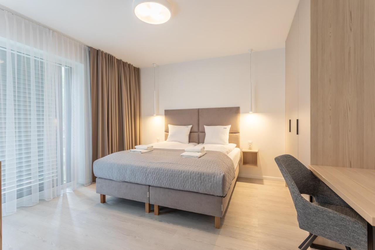 Ambria Apartments Matejki 17 シフィノウイシチェ エクステリア 写真