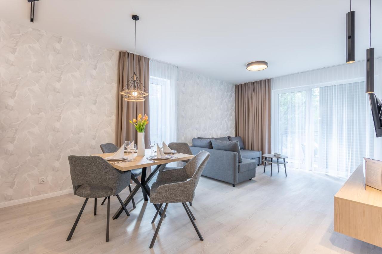 Ambria Apartments Matejki 17 シフィノウイシチェ エクステリア 写真