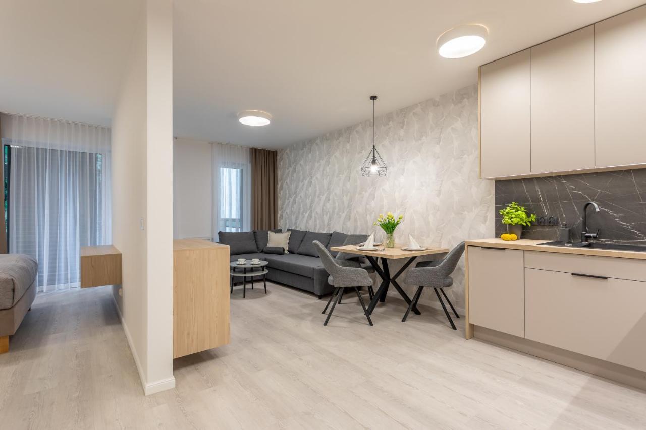 Ambria Apartments Matejki 17 シフィノウイシチェ エクステリア 写真