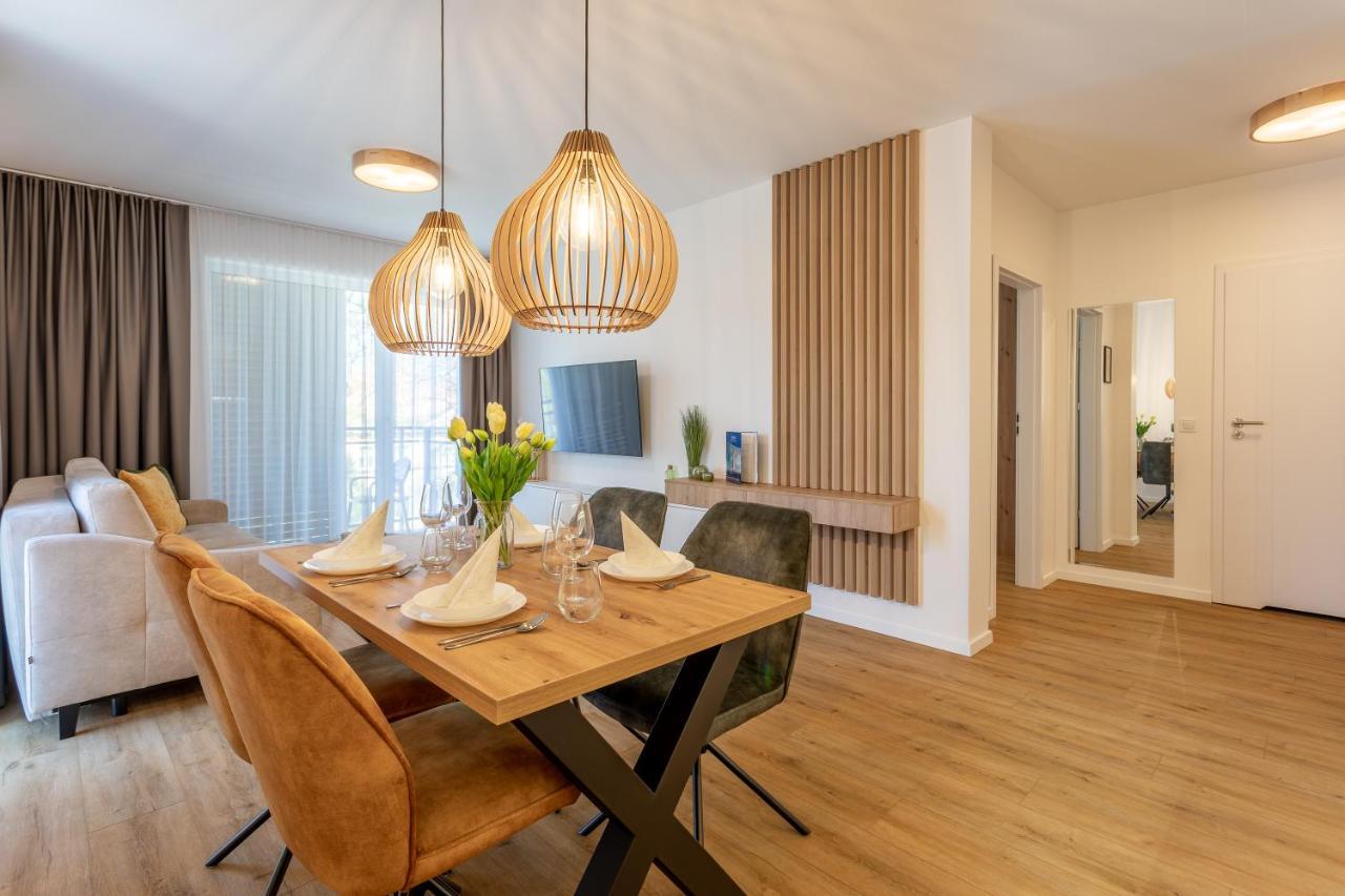 Ambria Apartments Matejki 17 シフィノウイシチェ エクステリア 写真
