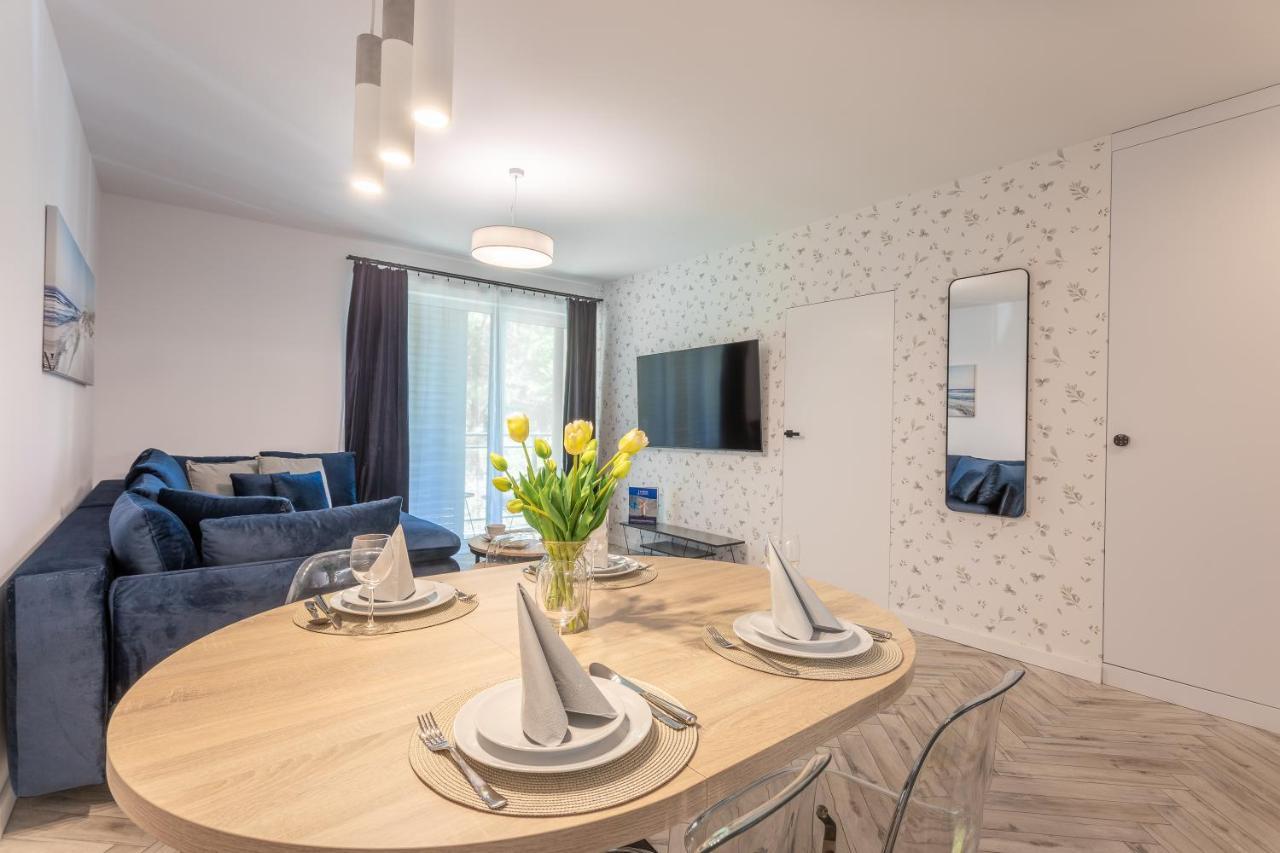 Ambria Apartments Matejki 17 シフィノウイシチェ エクステリア 写真