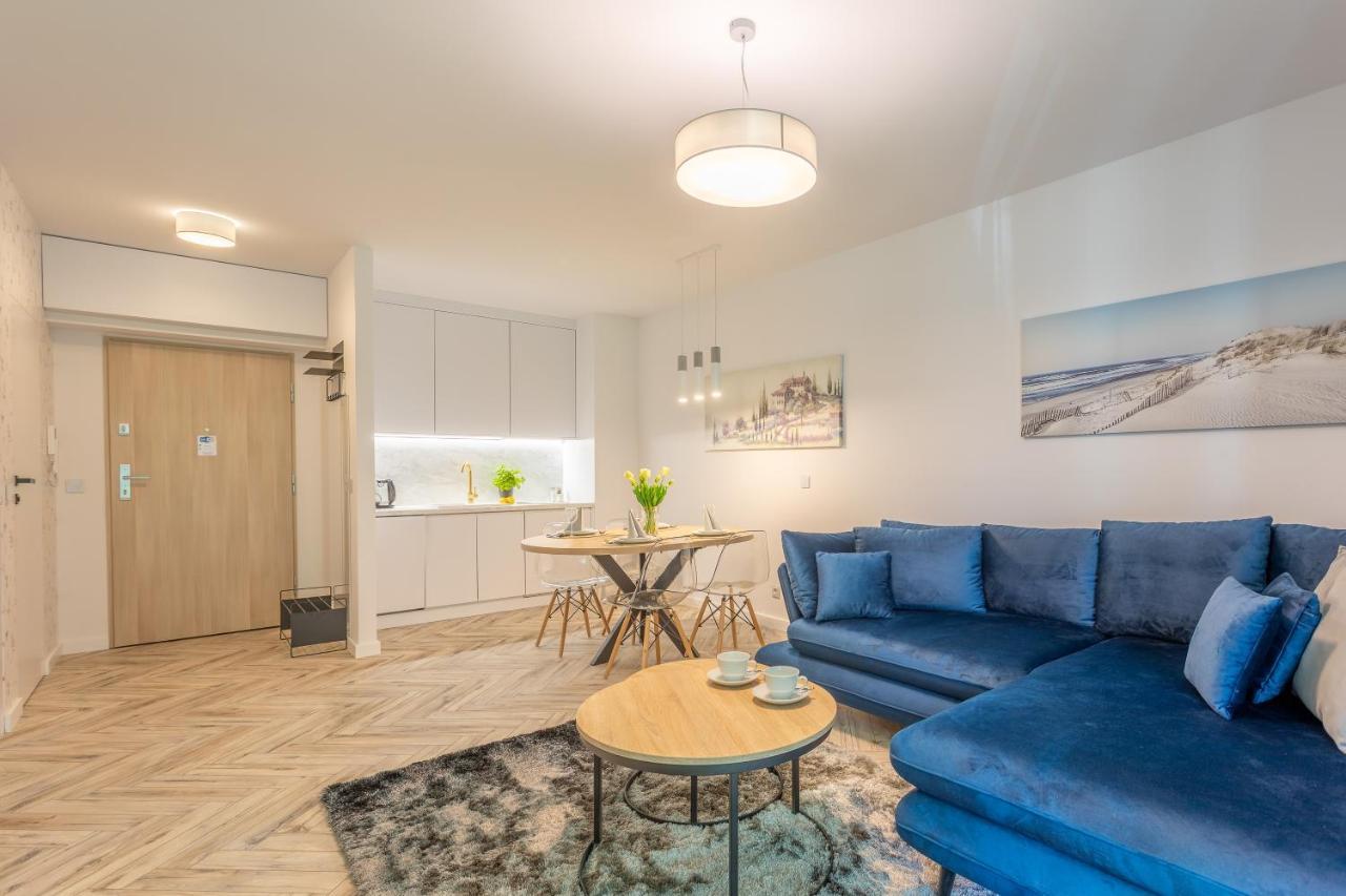 Ambria Apartments Matejki 17 シフィノウイシチェ エクステリア 写真
