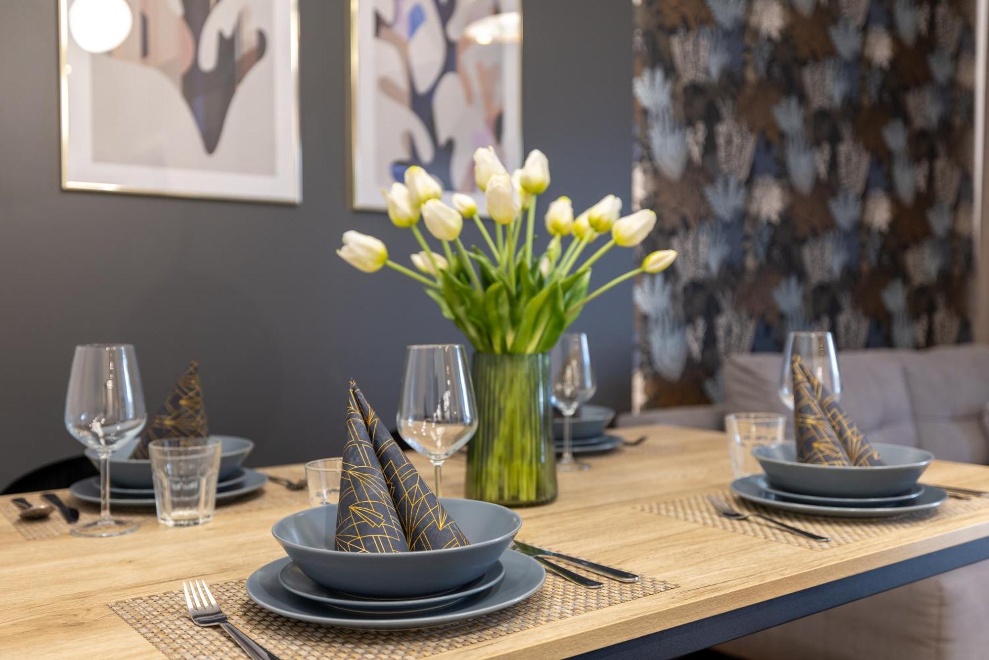 Ambria Apartments Matejki 17 シフィノウイシチェ エクステリア 写真